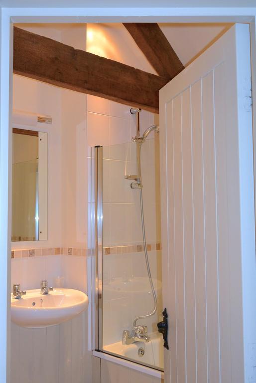 Coach & Horses Hotel Bourton-on-the-Water Bagian luar foto